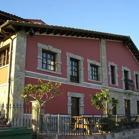 Hotel La Curva Ribadesella Parking-2